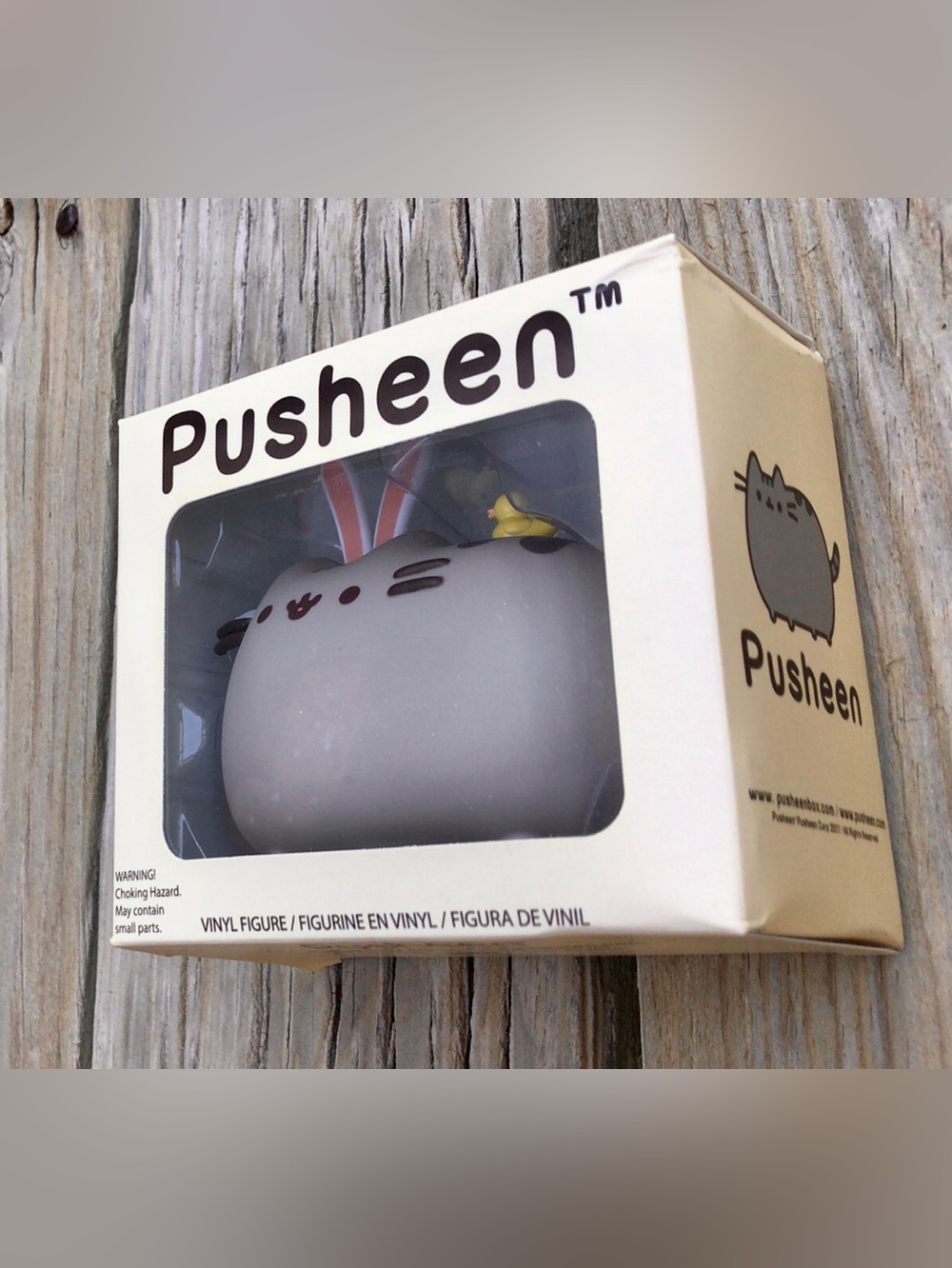 2017 PUSHEEN Cat Bunny Rabbit Vinyl Figure Collectible Easter Toy Decoration
